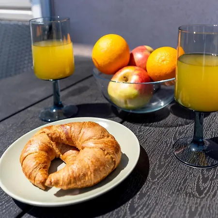 Lägenhet 1bdr With Balcony At Prime Location